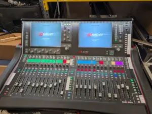 Allen & Heath DLive C3500 in Flip Case Stagebox CDM48 in ProCase (б/у) — фото 7