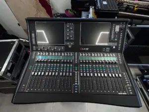 Allen & Heath dLive C3500 Surface (б/у) — фото 1