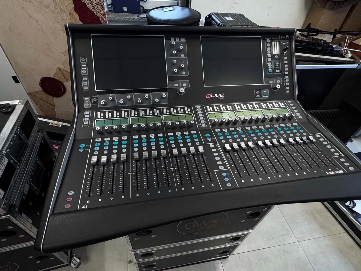 Allen & Heath dLive C3500 Surface (б/у) — фото 4
