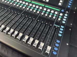 Allen & Heath SQ6 , optional + Case + Dante-Karte (б/у) — фото 4