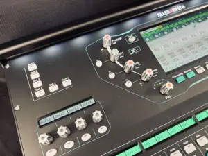 Allen & Heath SQ6 , optional + Case + Dante-Karte (б/у) — фото 8