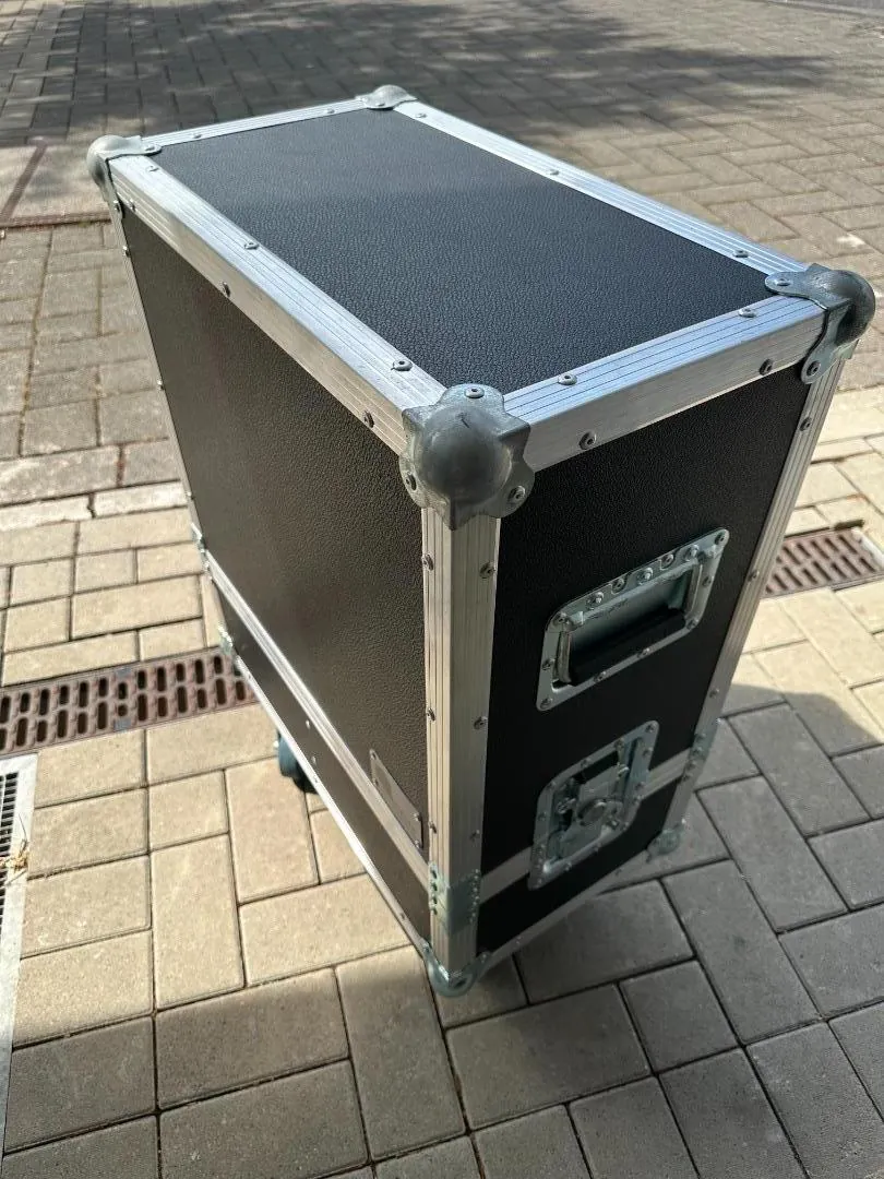 d&b audiotechnik E8 (б/у) — фото 9