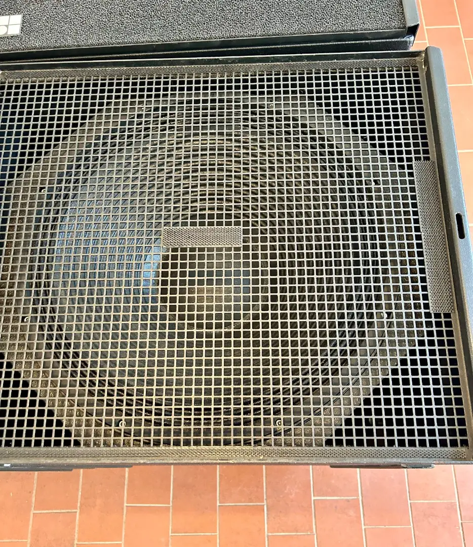 d&b audiotechnik Q-Sub Bässe (б/у) — фото 5