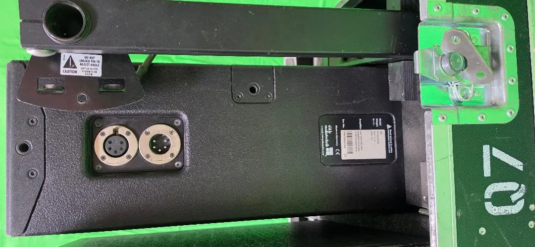 d&b audiotechnik Q7 - paarweise im case (б/у) — фото 2