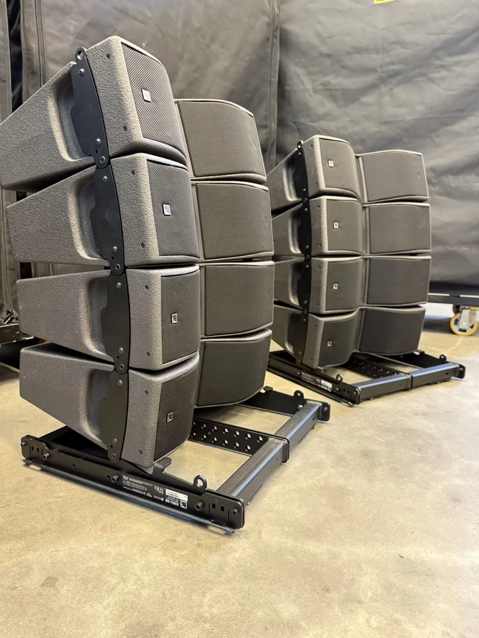 L-Acoustics KIVA II 8pcs – комплект (б/у) — фото 3