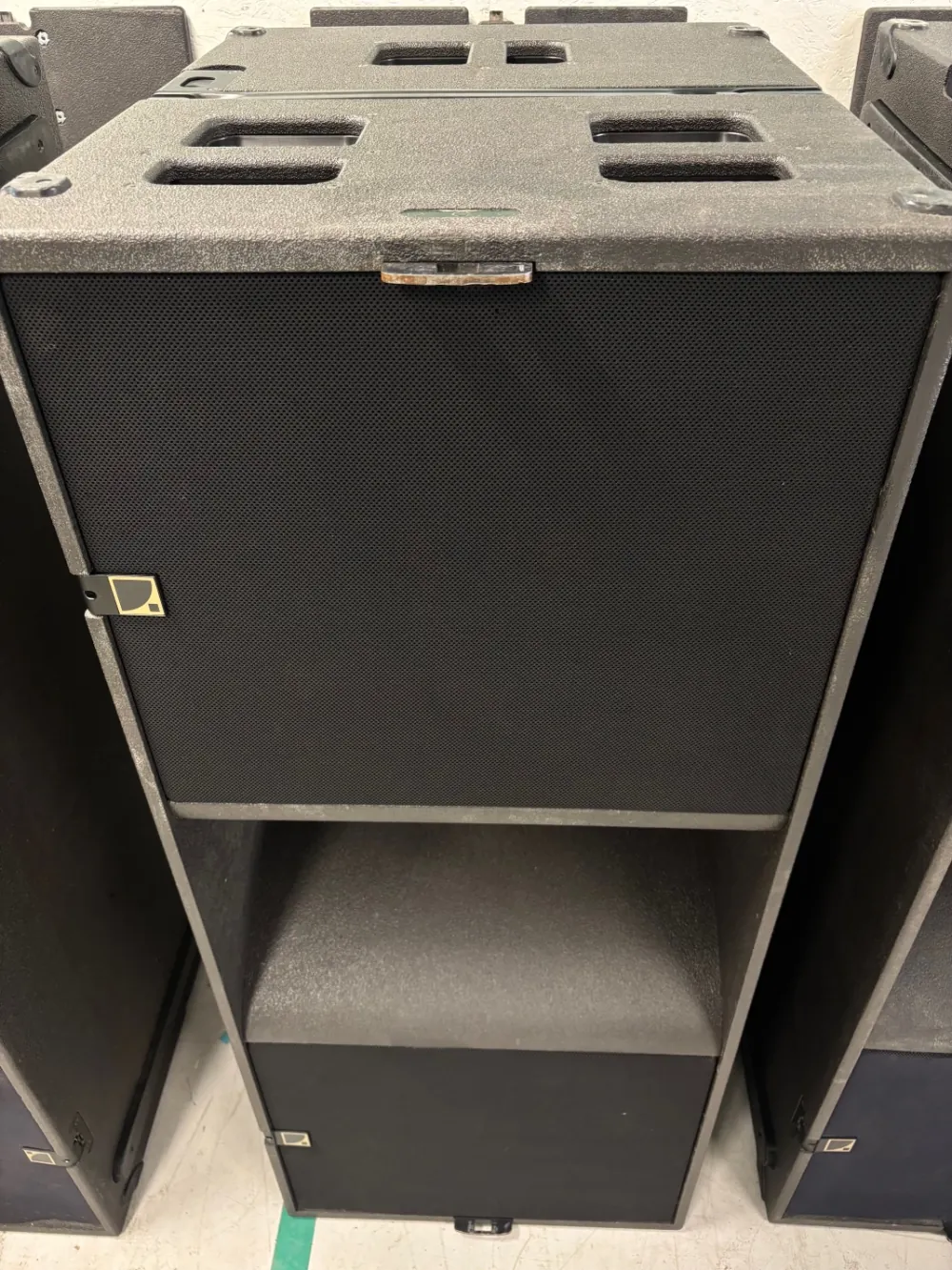 L-Acoustics KS28 б/у — фронтальный сабвуфер