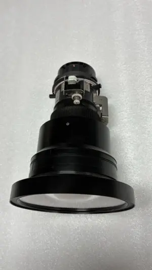 Panasonic Optik 0,8-1:DLE080 für PT-DZ6710E/DZ 870/NEC (б/у) — фото 2