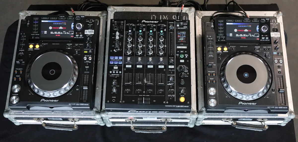 Pioneer DJ – комплект (б/у) — фото 1