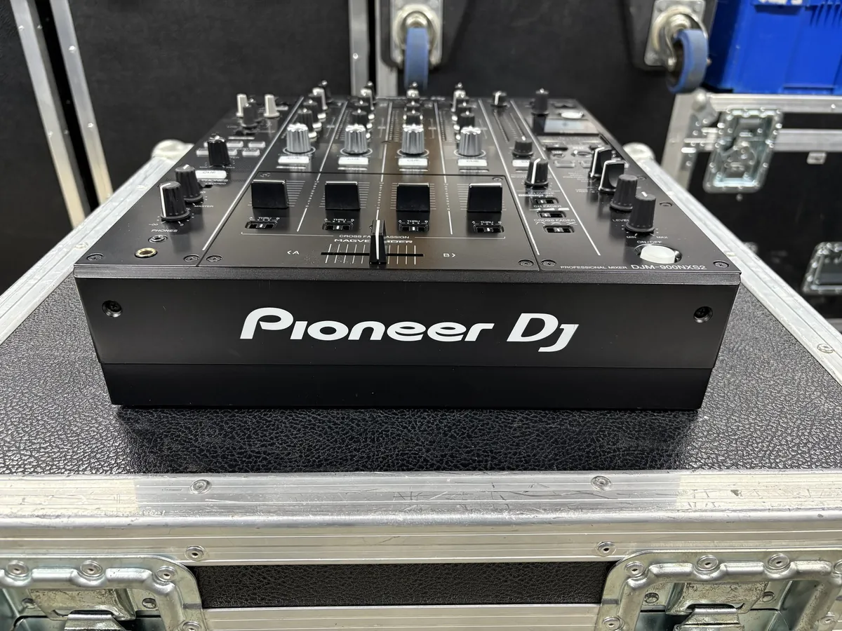 Pioneer DJ DJM-900NXS2 DJM 900 NXS2 DJ Mixer Garantie – комплект (б/у) — фото 4