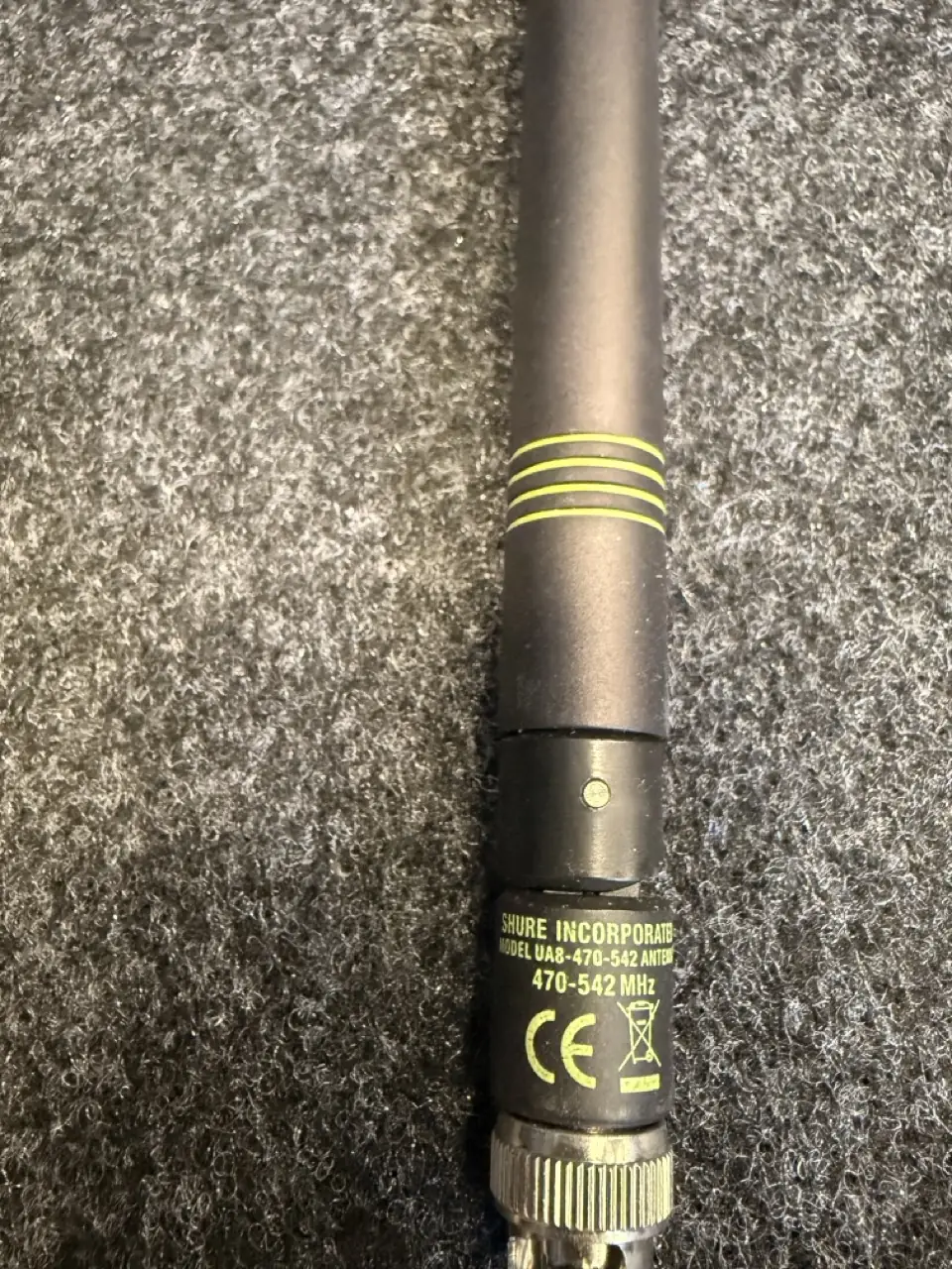 Shure Axient Digital AD4Q 4xAD1 470-636 (б/у) — фото 3